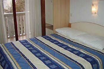 Adria Apartments Biograd Na Moru Exterior photo